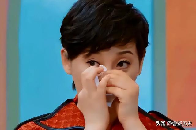 徐帆回应离婚5个月，冯小刚近况曝光，他的“小心思”再藏不住了