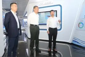 温刚调研中国船舶集团旗下上海船舶研究设计院图片