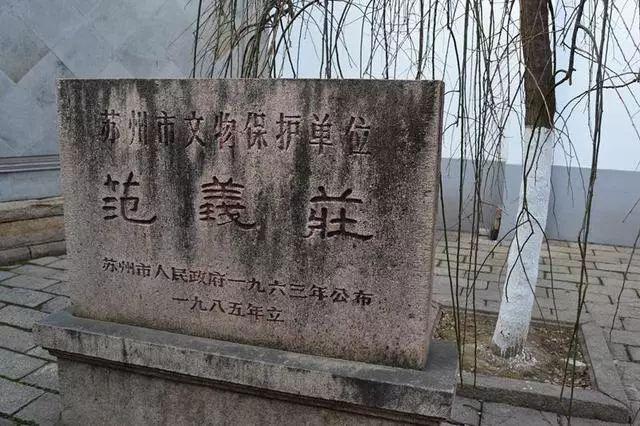小巷深处的故事