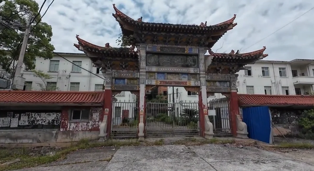 从3万人的“小香港”到十室九空！江西深山被废弃的煤矿小镇