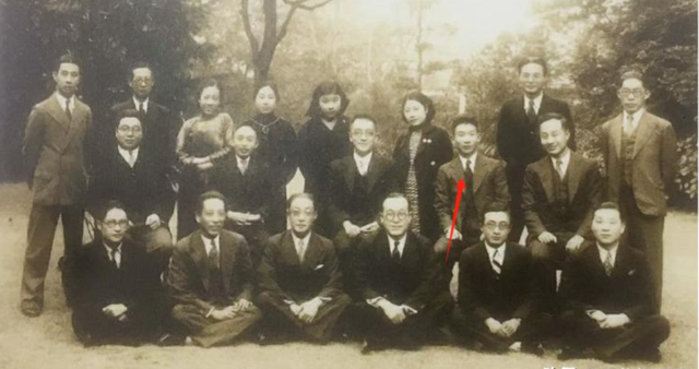 与戴笠偷情背着丈夫打胎的“杭州第一美人”，私房照曝光美人相貌