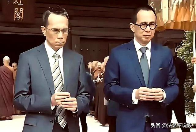 2909亿身家有何用？97岁的李嘉诚无力回天，两个60岁儿子已成心病