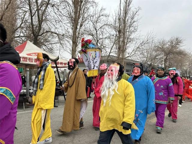 库尔勒乡村巴扎 邀八方来客共赴冬日烟火之约