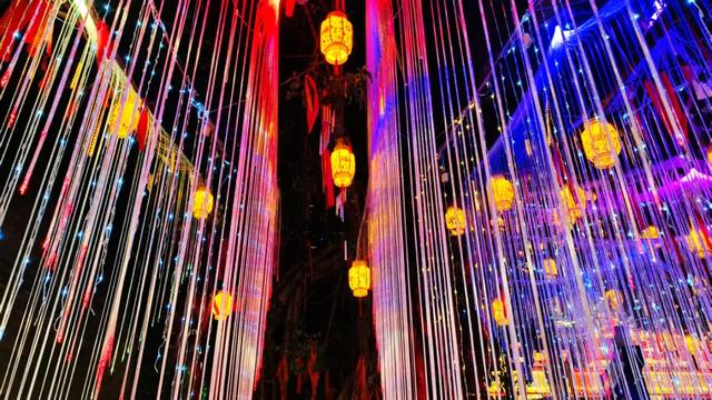 桂林：首届非遗千灯游园，光影艺术璀璨盛宴！