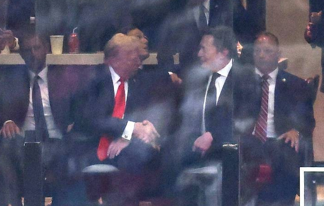 外媒：硅谷被中国全面反超，美国精英崩溃：未来不再属于美利坚！