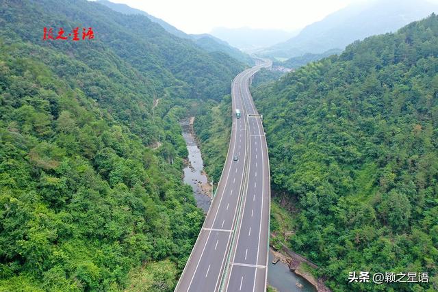 隐秘美丽的石门水库，钓鱼玩水避暑胜地