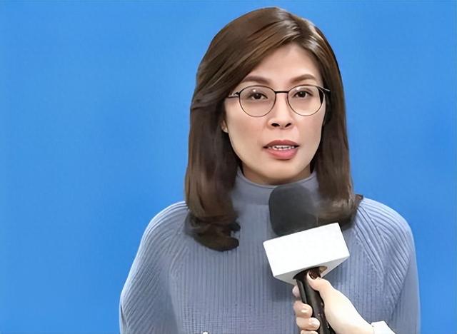 事先没有半点风声，解放军突然围台，俄支持中国统一，郑丽文发声