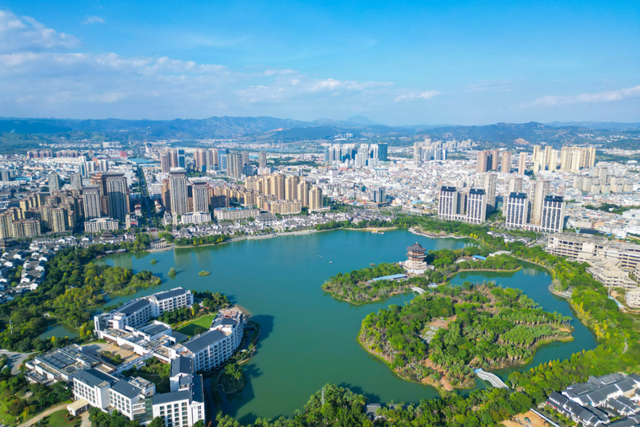 为何一到弥勒就快乐？答案揭晓…