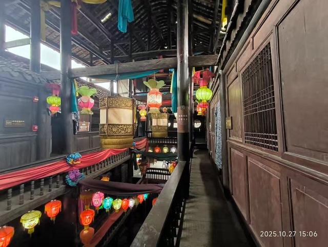 青木川古镇里的妓院