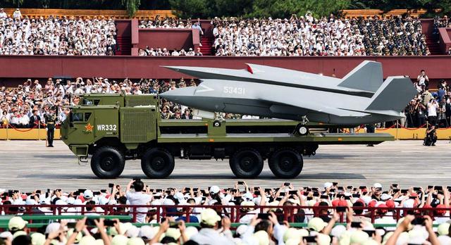 九天无人机到底是强是弱？别被流量带偏！解放军底牌并非这一个