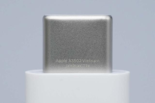 支持Qi2.2无线充电标准，苹果港版25W MagSafe无线充电器拆解