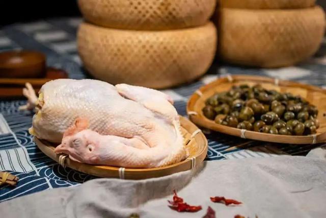 跟着赛事去旅行｜石台秋味记忆，把山野鲜味吃进肚子里