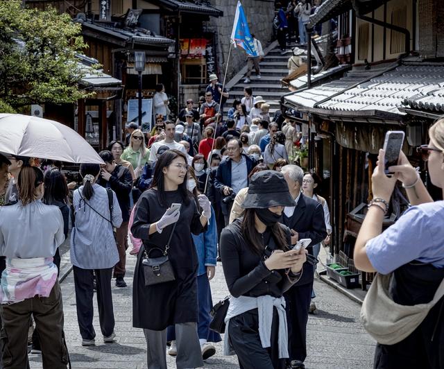 中日旅游警报拉响，749万中国人为何还去日本？理由竟出奇一致！