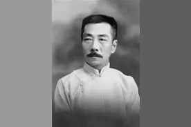 1881~1936：鲁迅影传图片