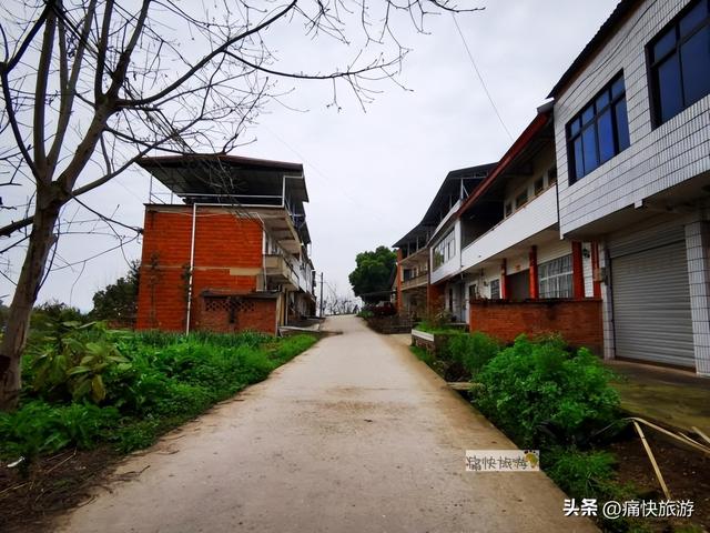 行走自贡：荣县乌老山上的懂政老街