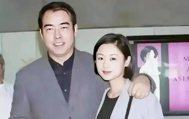 长得太美被导演占为己有，4年后生下大明星儿子，16就开始争光了