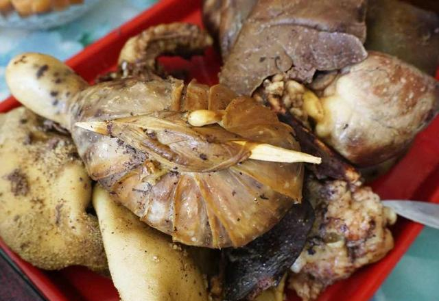 内蒙早餐这么“硬”，为什么没有传遍全国？网友：工资不允许啊