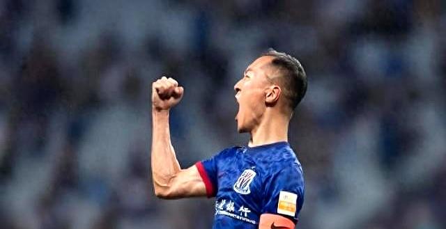 今日12月7日下午！中超传来申花、马镇、上港队消息