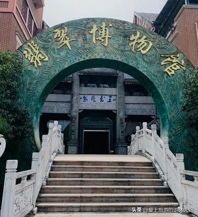 云南保山市：腾冲是它的代管县级市，市府所在的隆阳区也值得游玩