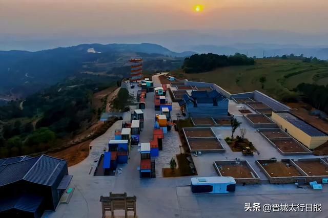 来晋城 过夏天丨一起去樊山天街凉快一下！