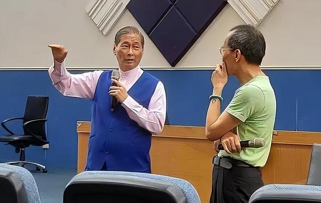 台湾黑帮大佬张安乐：终结蒋家王朝，为台湾和平统一立下汗马功劳