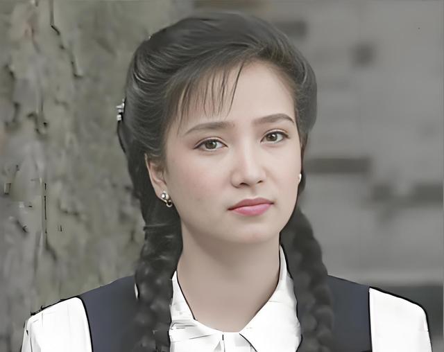 61岁何晴突然去世，黄绮珊10年前发文为其祈祷	，与许亚军育有一子