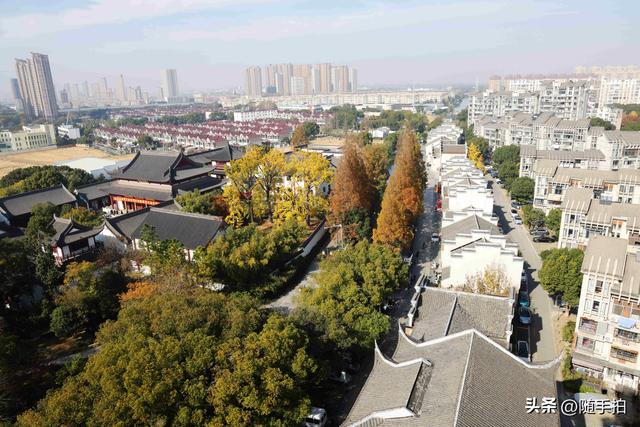 上海：嘉定安亭永安塔俯瞰老街古镇秋色如画