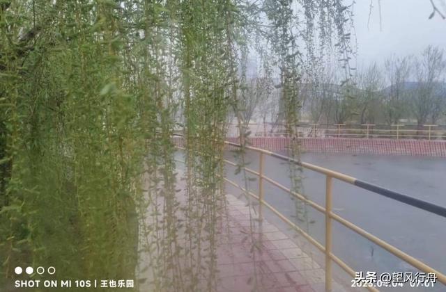 上联 :访雪闻梅词恨晚；诚邀下联？【应邀题对图文原创】