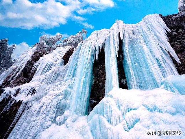 明天启幕!今年冬天“配享太庙”的玩雪好去处,在轿子山觉醒了!