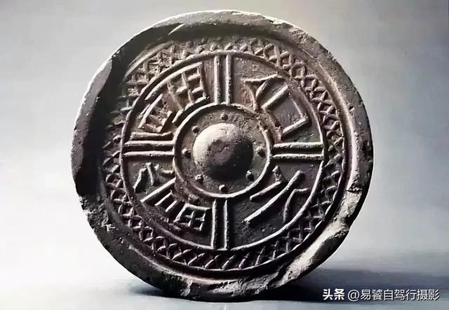 震撼！故宫瓦当，紫禁城守望者；中式美学老屋瓦当 只有中国人才懂