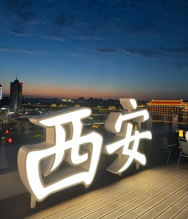 吃着回民街美食长大的老西安掏心窝子：千万别去回民街，太扎心