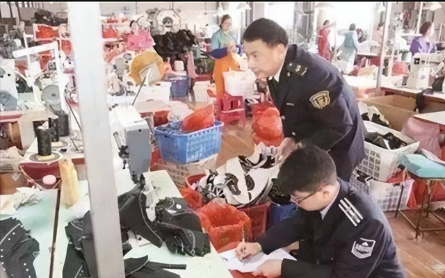 几乎全是假货！利润高达2400%，咋消费者还前赴后继争相购买？