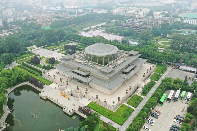 我是湖北人，去了趟陕西西安，实在忍不住想说说：西安的4点印象