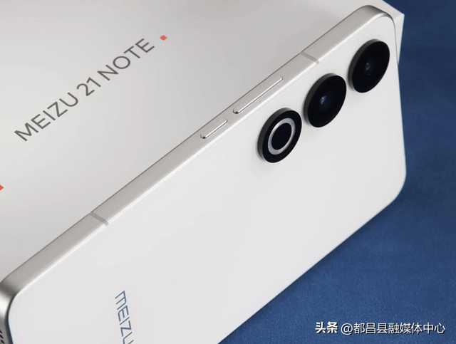 被冷落的优质手机！16GB+512GB才卖1869元，4nm芯片+金属中框