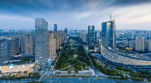 武汉人，刚从安徽合肥回来，实在忍不住想说：对合肥的 5 点印象