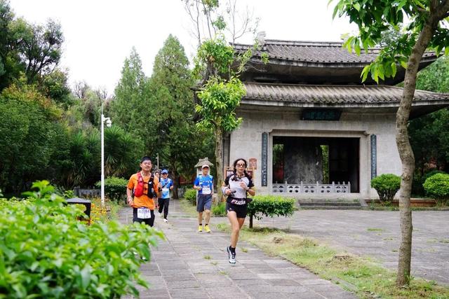 三千脚步丈量苍洱！大理在山水间跃动
