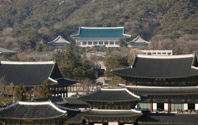 特朗普下令召回美国大使，白宫这一举动史无前例