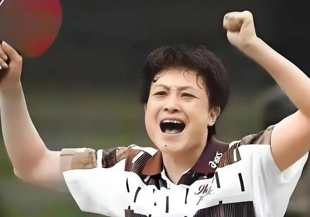 涉贪腐被带走、败光20亿、移民改国籍	，邓亚萍身上的谣言太离谱