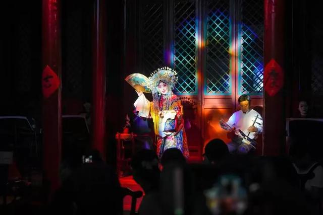 世界城市日，看东城，拔节生长——