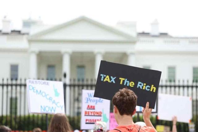 6票反对3票赞成，美投票结果出来了，特朗普下令出兵，共和党内讧