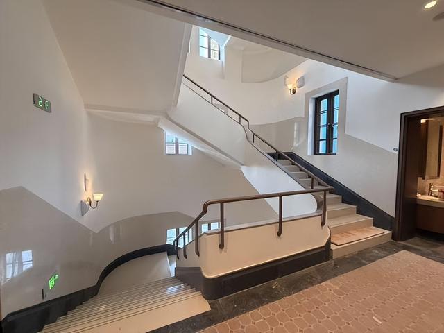 文化中国行—百年剧场 焕然新“声”｜让“老观众”变身音乐厅“新听众”