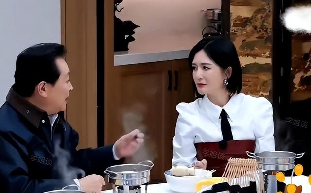 唐国强也没想到，走了35年的前妻，意外让两个残疾儿子承受了恶意
