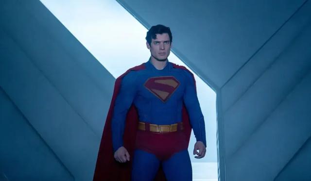 新《超人》的终极难题,是时代的癌症