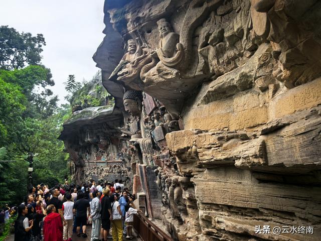 大足石刻能并列四大石窟吗？这一篇估计是最详介绍了，有些长慎入
