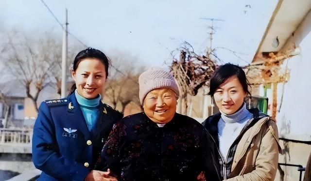 王亚平有多重要？二级警卫随身保护，食物专门供应，不能轻易食用