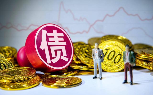 不是36万亿而是230万亿？美专家：美国已经破产	，美元成“假钞”