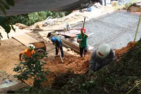 黔东南州加快推进五十户以上木质房屋连片村寨“水改”“电改”工作图片