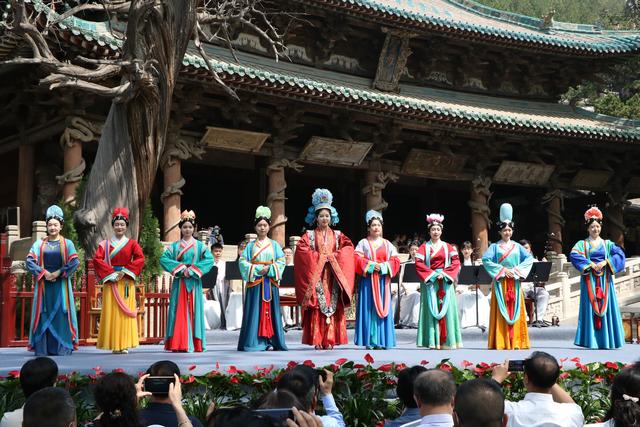 太原：晋祠迎来客流高峰！文化遗产火爆出圈！