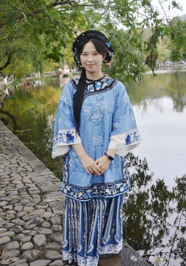 汉服旗袍美女秀宏村