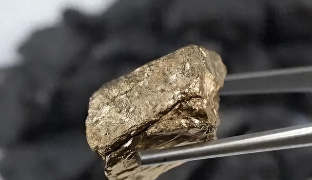 巴基斯坦首次向美出口稀土	，5亿美元大单背后有何玄机？